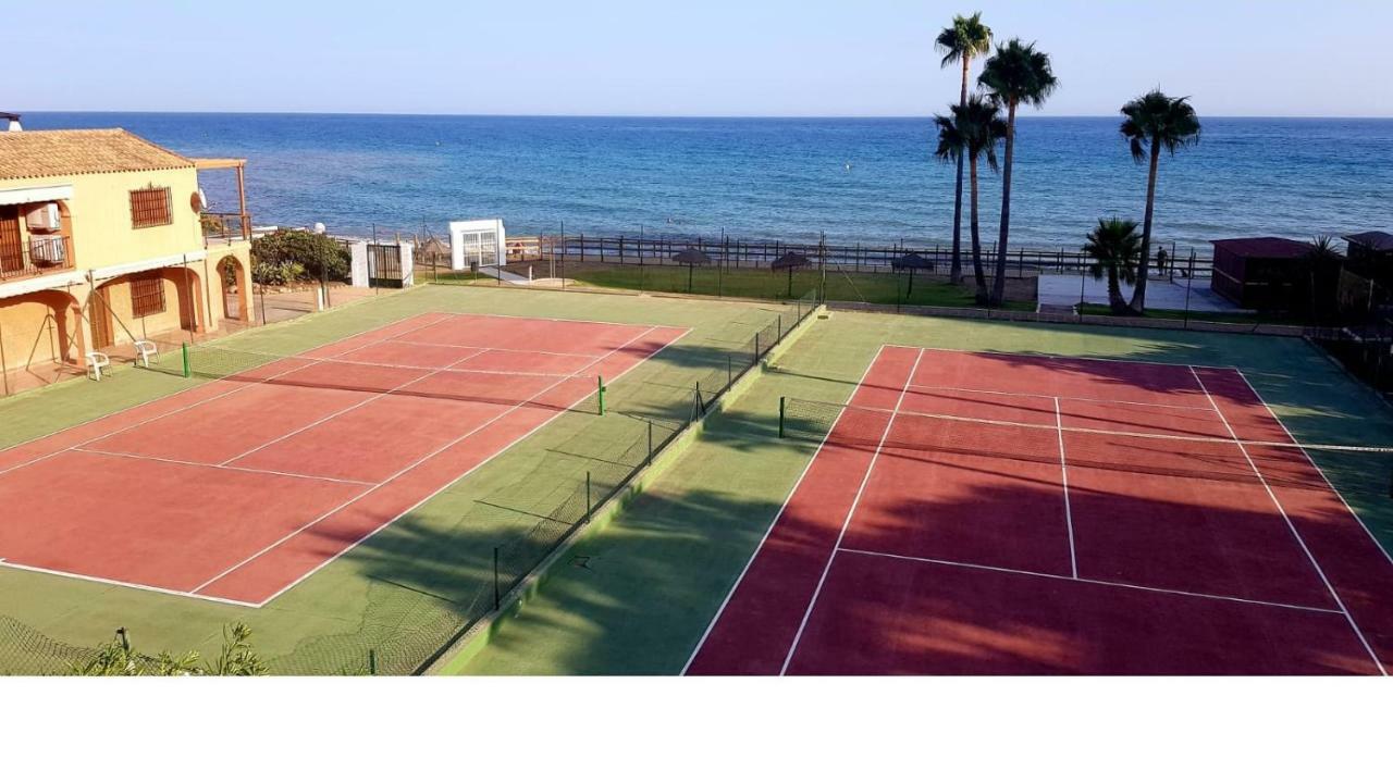 Mansion Alhamar - 2 Bedroom, Frontline Beach, Mountain Views, Full Size Pool, Tennis Courts, Close To Shops, On-Site Bar & Chiringuito Ситио-де-Калаонда Экстерьер фото